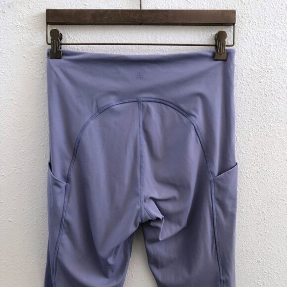 ATHLETA Ultimate Stash Pocket Capri Size Medium - Picture 4 of 10